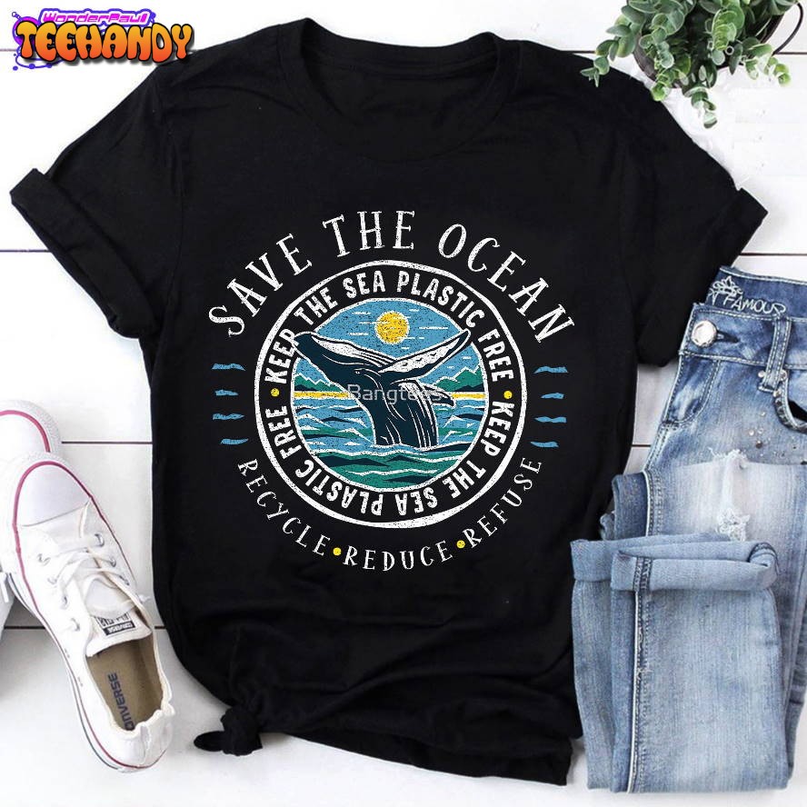 Save The Ocean Keep The Sea Plastic Free Humpback Whale Unisex T-Shirt