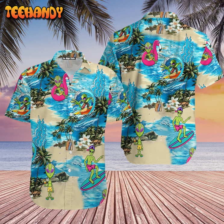 Alien On The Beach Hawaiian Shirt