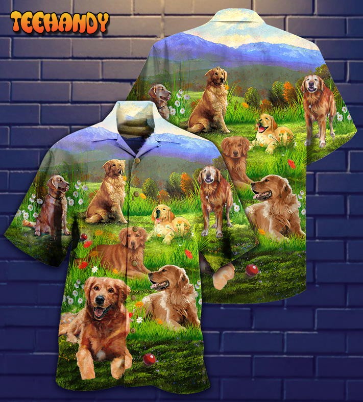 Golden Retriever Love Play The Beautiful Grass Hawaiian Shirt