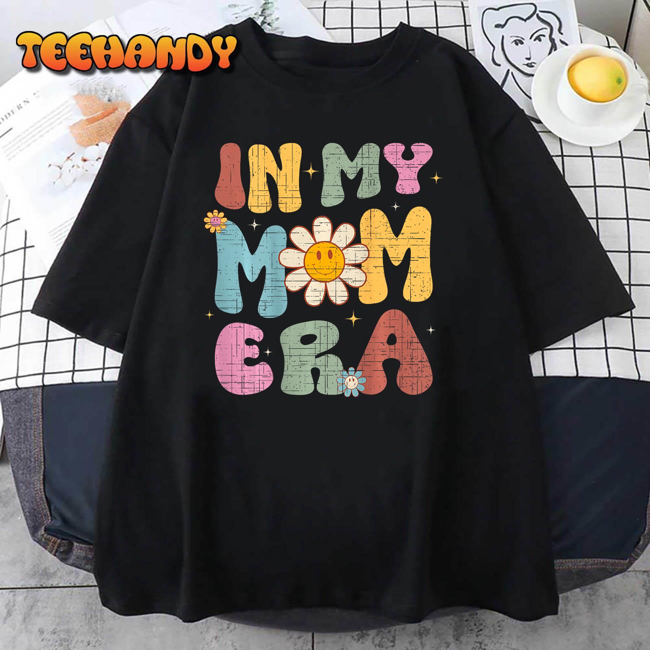 Groovy Retro In My Mom Era, Cool-Moms Club (On Back) Costume T-Shirt