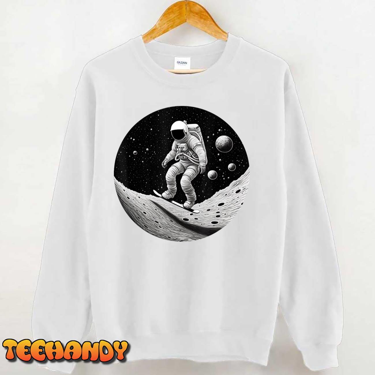 Moon Boarding Astronaut – Funny T-Shirt T-Shirt