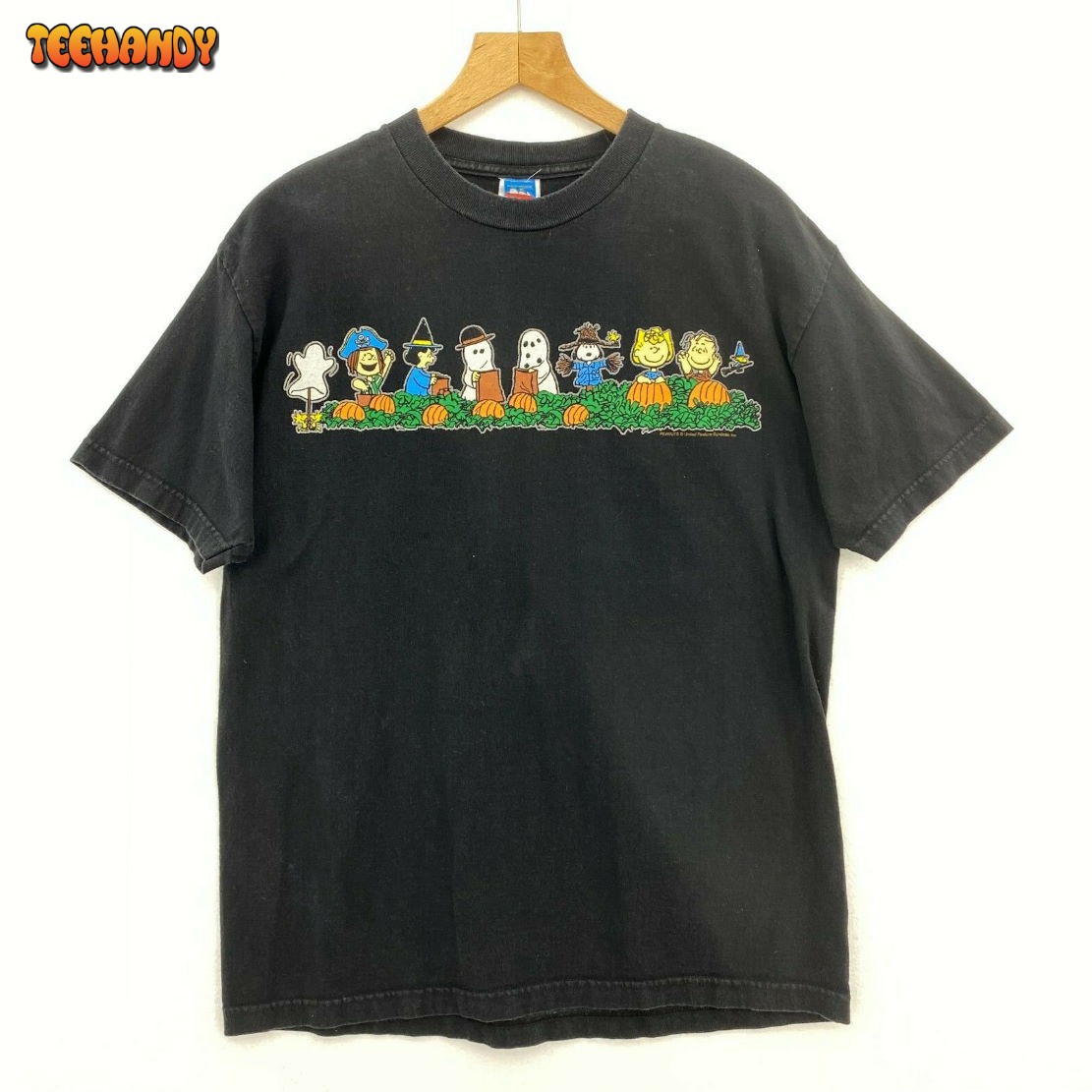 Peanuts The Snoopy Dog Ghosts Hallowen Black Vintage T-shirt