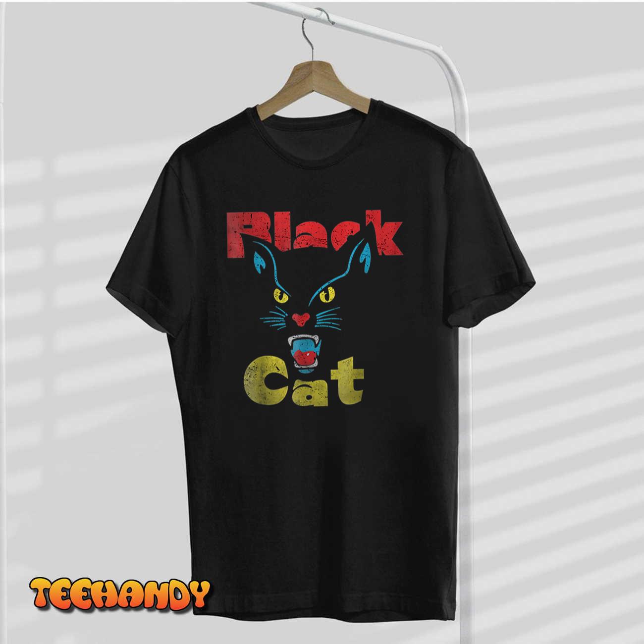 Retro Black Cat Retro Fireworks Vintage Halloween 70s T-Shirt