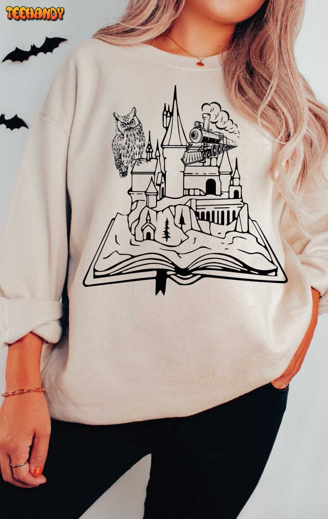 Universal Studios Wizard House Sweatshirt, Wizard Castle Book Lover Gift Bookworm Sweatshirt