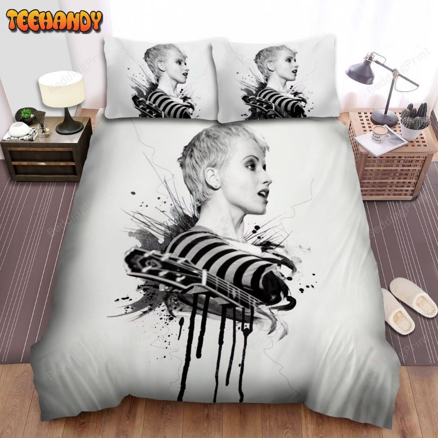 Dolores O’riordan Black And White Bedding Sets