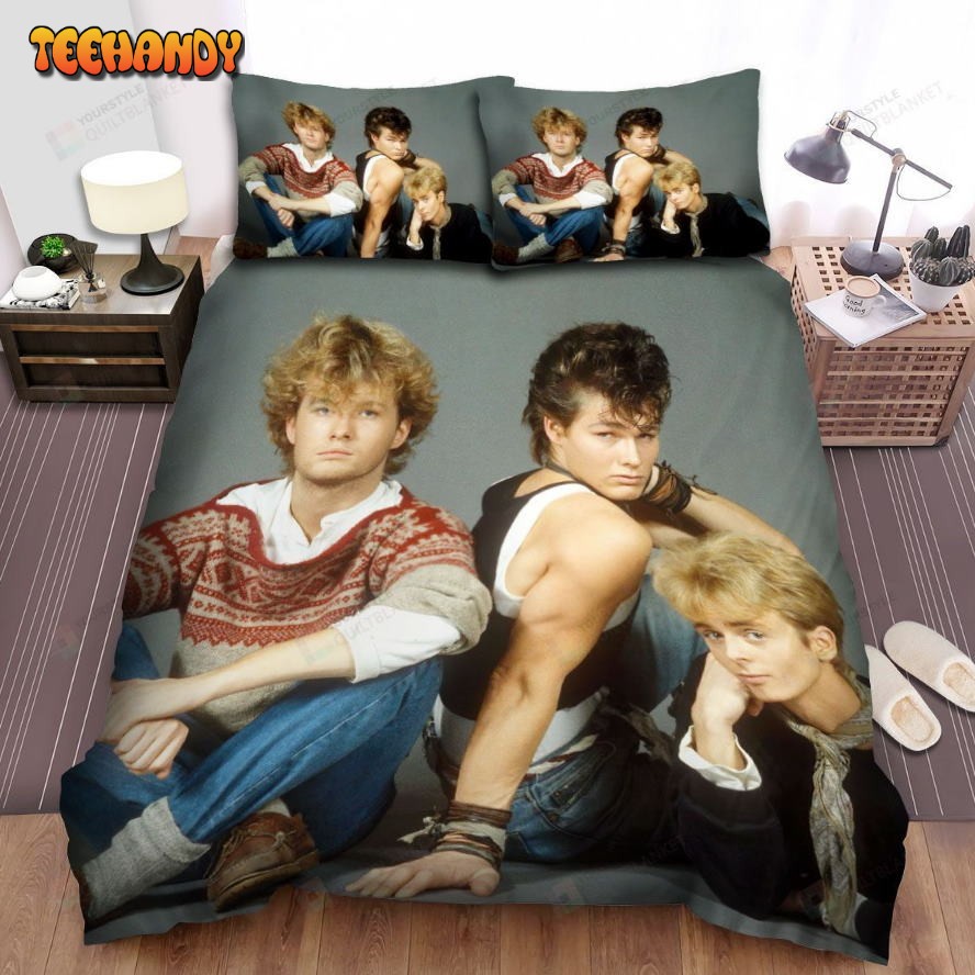 A-Ha Music Band Gray Background Photo Spread Comforter Bedding Sets