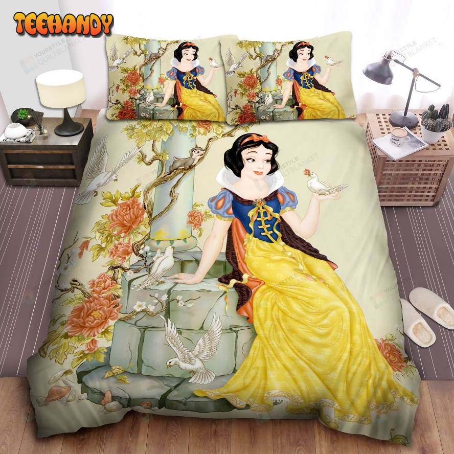 Disney Princess Snow White Sitting On The Well Spread Comforter Bedding Sets