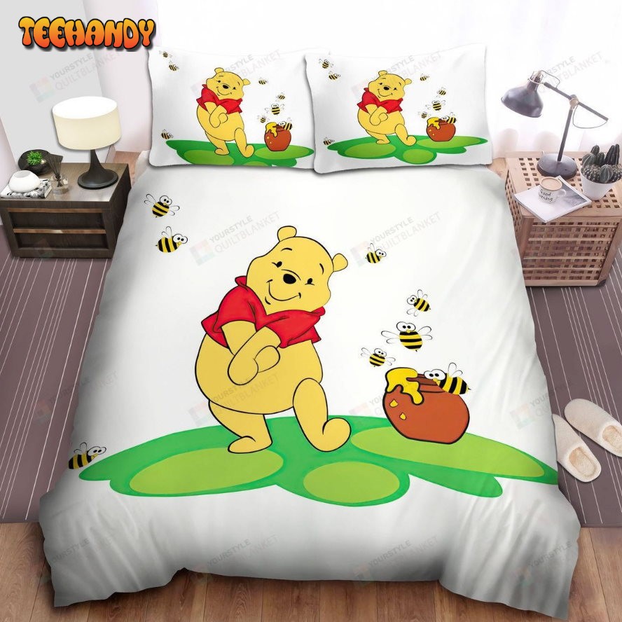 Disney Winnie The Pooh Hunny Pot And Bees Spread Comforter Bedding Sets