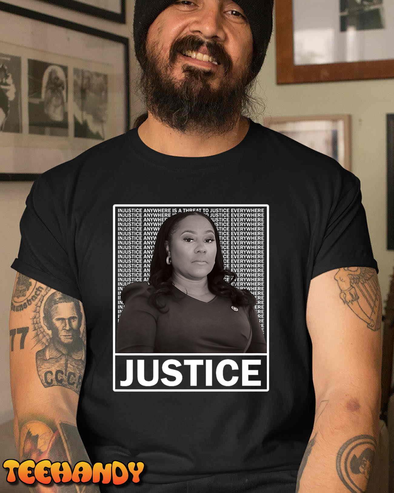 Fani Willis District Attorney Seeks Justice Premium T-Shirt