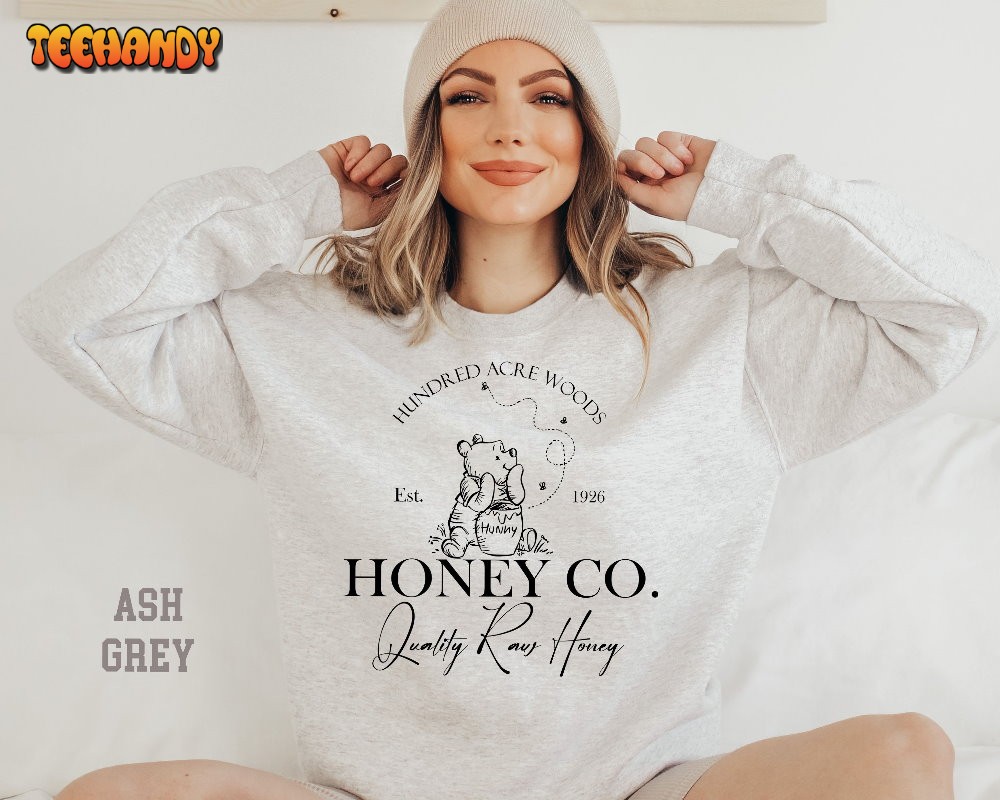 Vintage Hundred Acre Woods Honey Co Sweatshirt