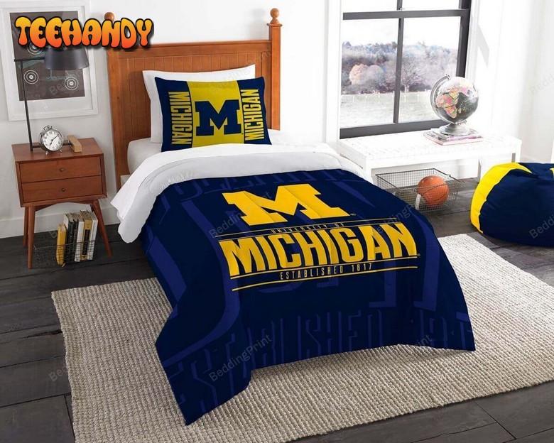 Michigan Wolverines Bedding Set (Duvet Cover and Pillow Cases)