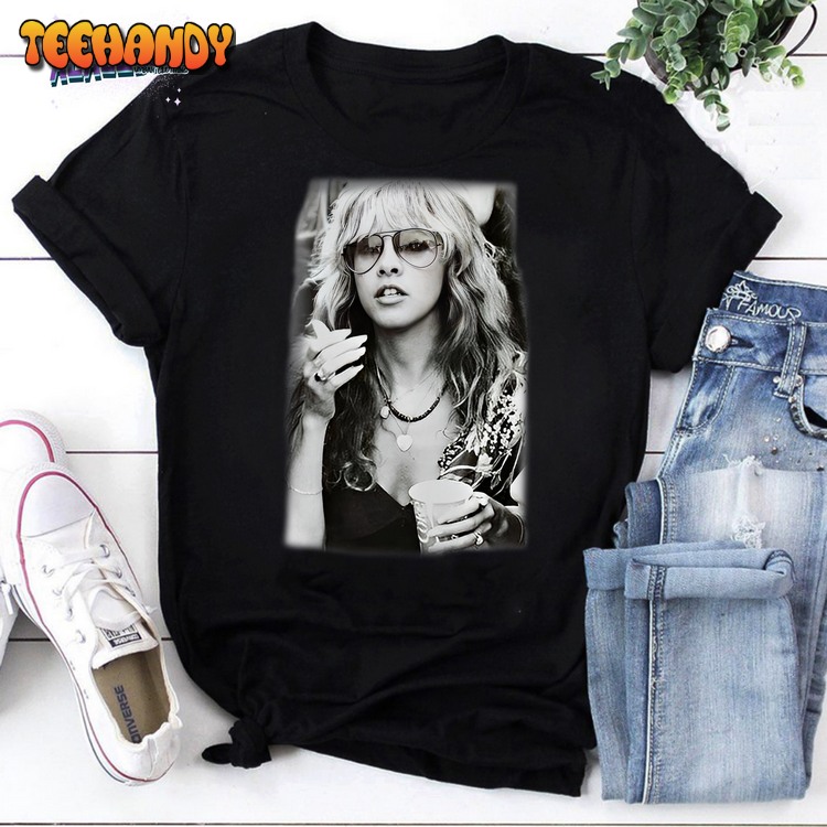 Stevie Nicks Black Vintage Trending Vintage T-Shirt, Stevie Nicks Shirt