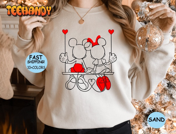 Mickey and Minnie love Swing Disneyworld Valentines Travel Hoodie