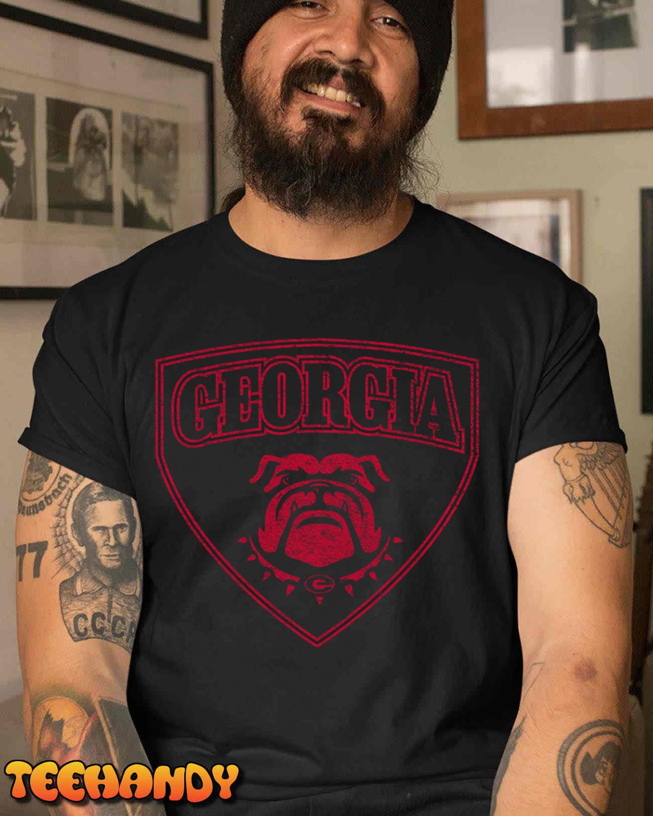 State of Georgia Hero Emblem Red Knockout Design Pullover Hoodie