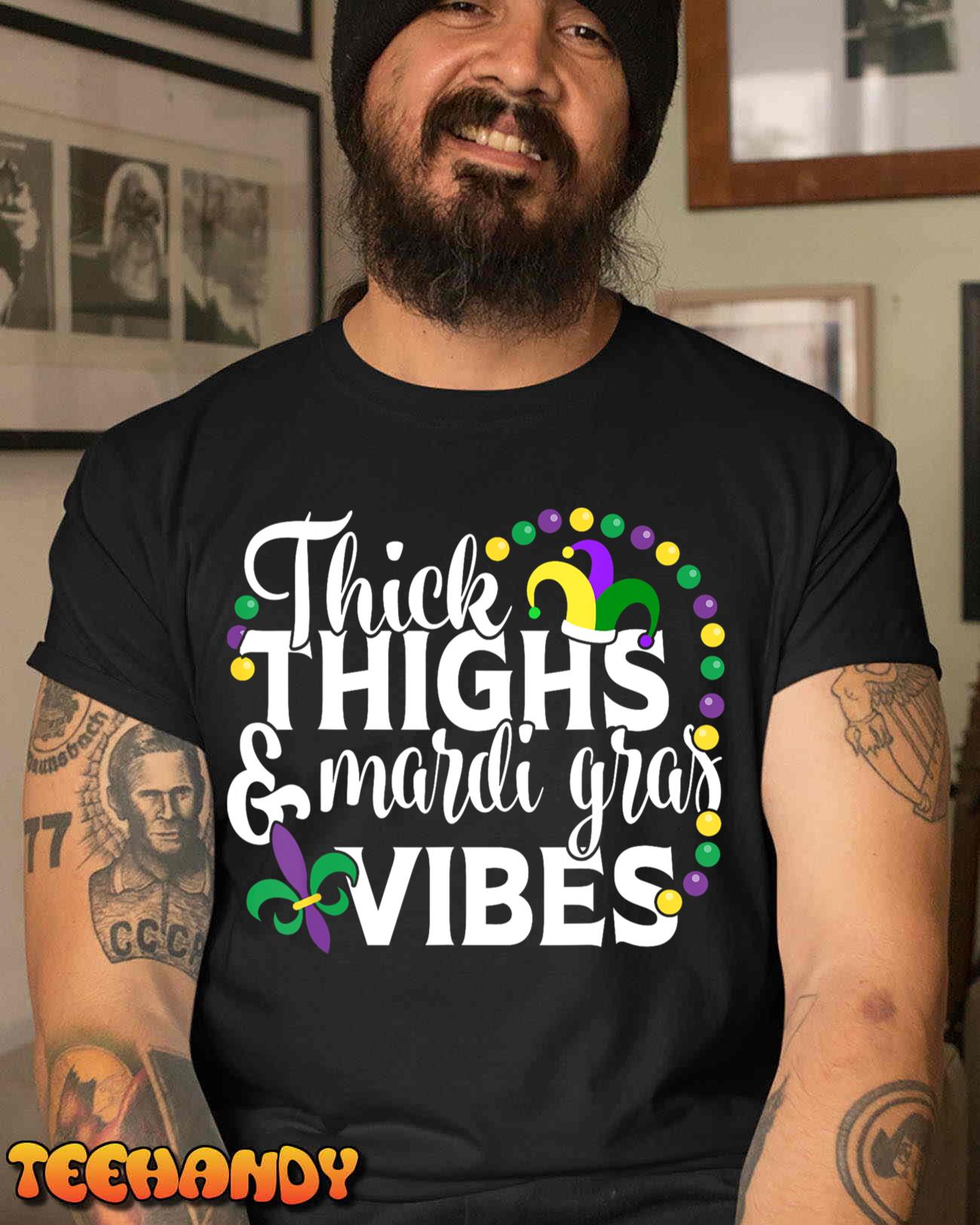 Thick Thighs Mardi Gras Vibes Fleur De Lis Mardi Gras T-Shirt