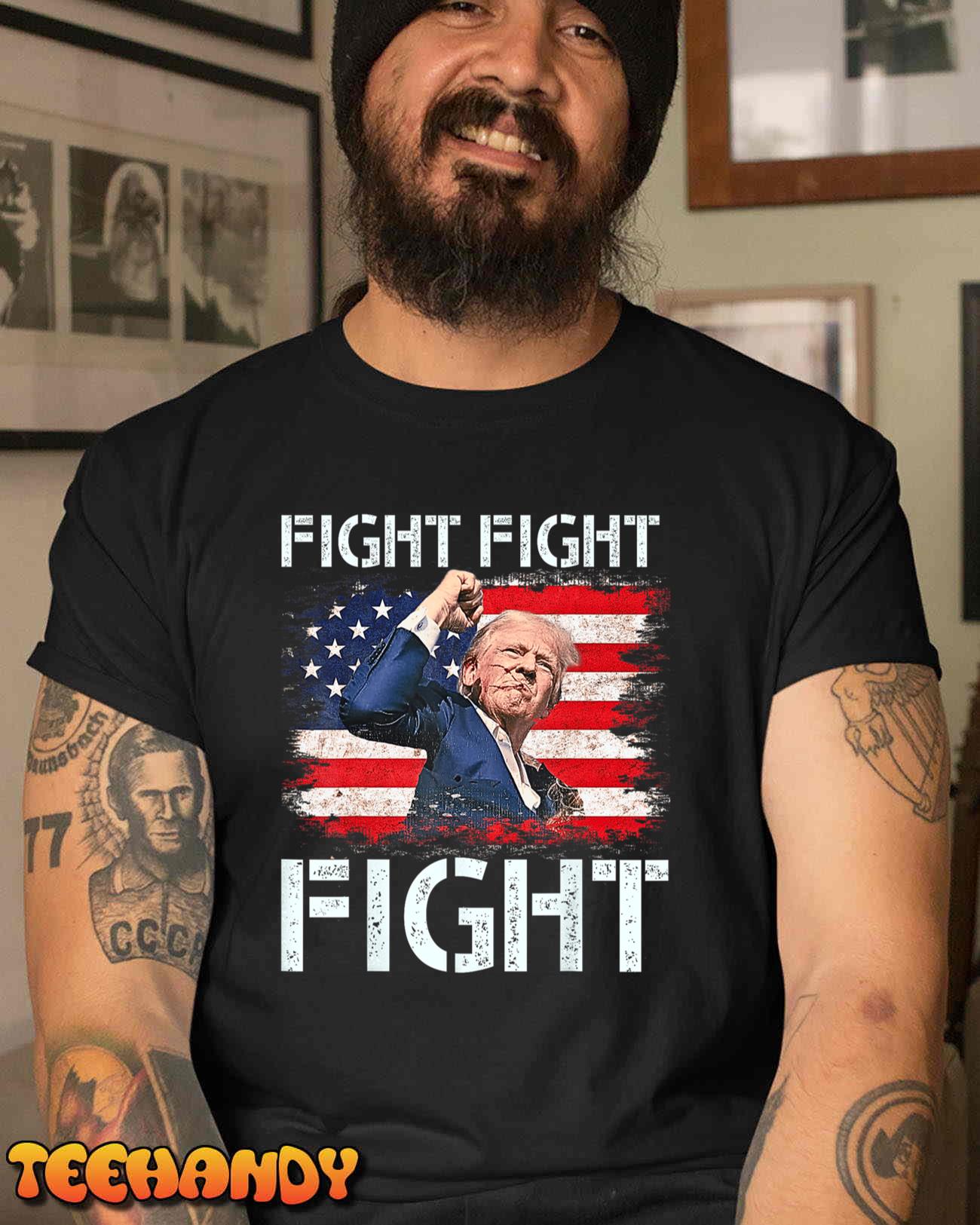 Trump Fight Fight Fight Trump Signals To Americans to Fight T-Shirt